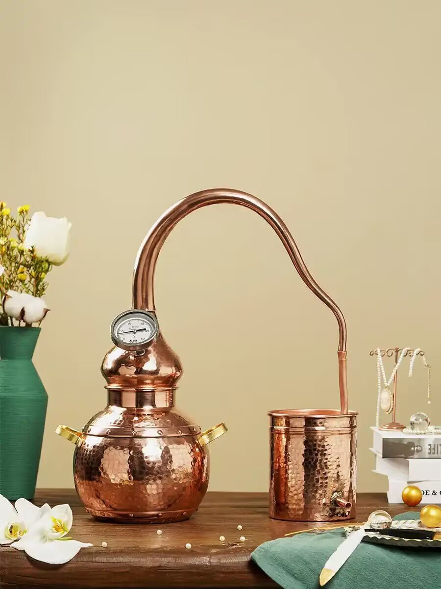 How to Choose the Right Essential Oil Distillation System for Your Business